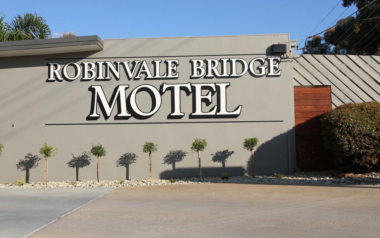 Robinvale Bridge Motel Eksteriør billede